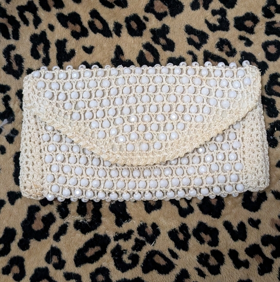Vintage 1950s Bobbie Jerome beaded crochet ivory clutch - Picture 1 of 9